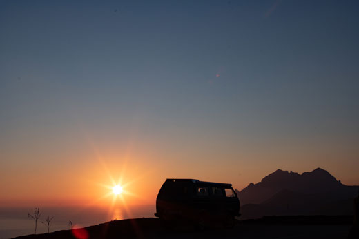 Urlaubsbild: Sonnenuntergang, VW-T3-Syncro, Calanche Korsika