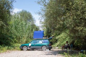 Peleponnes - Subaru mit Dachzelt