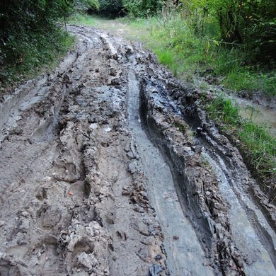 Rumänien - Spuren der Schlammfahrt